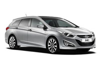 Hyundai i40 Tourer in silver.