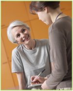 Image of a lady consulting our physiotherapist.