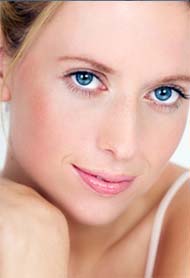 Cosmetic injections, Young picture of Lady